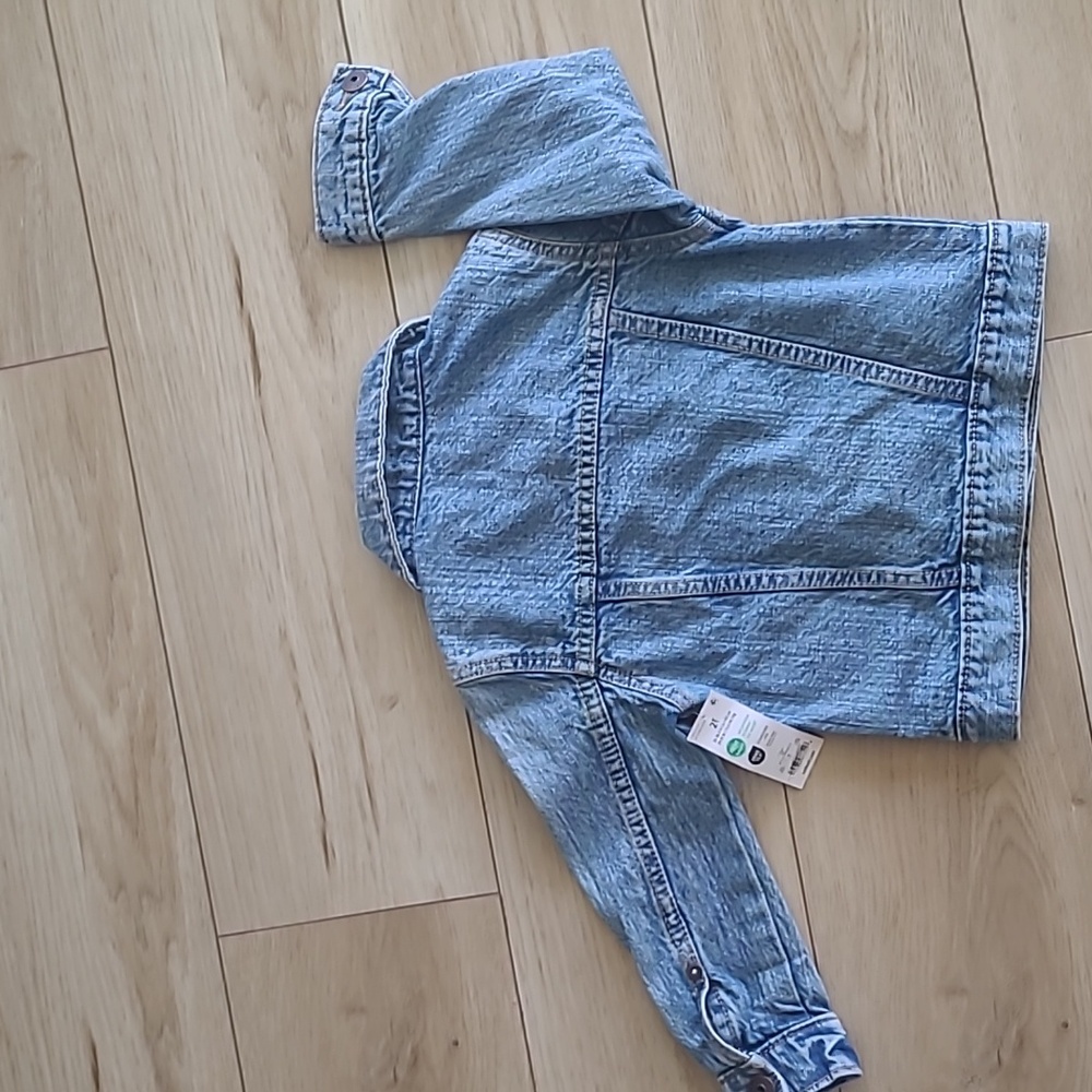 OshKosh Bgodh Denim Jacket and Jeans  for Kids Lot Of Two Size 2t, 18 M - Picture 4 of 9